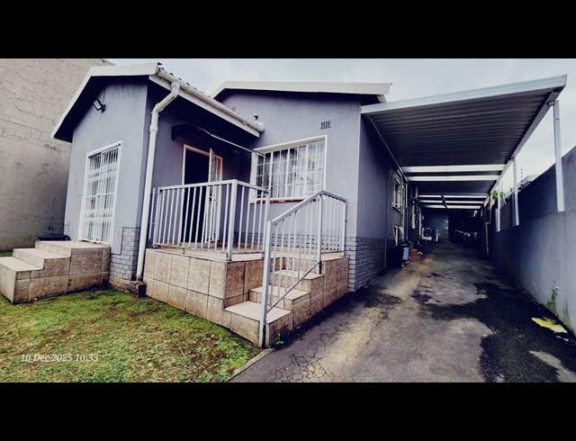 4 BEDROOM FREESTANDING FOR SALE IN ALLANDALE